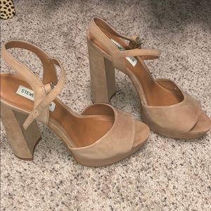 Steve Madden Laurissa Platform Heel